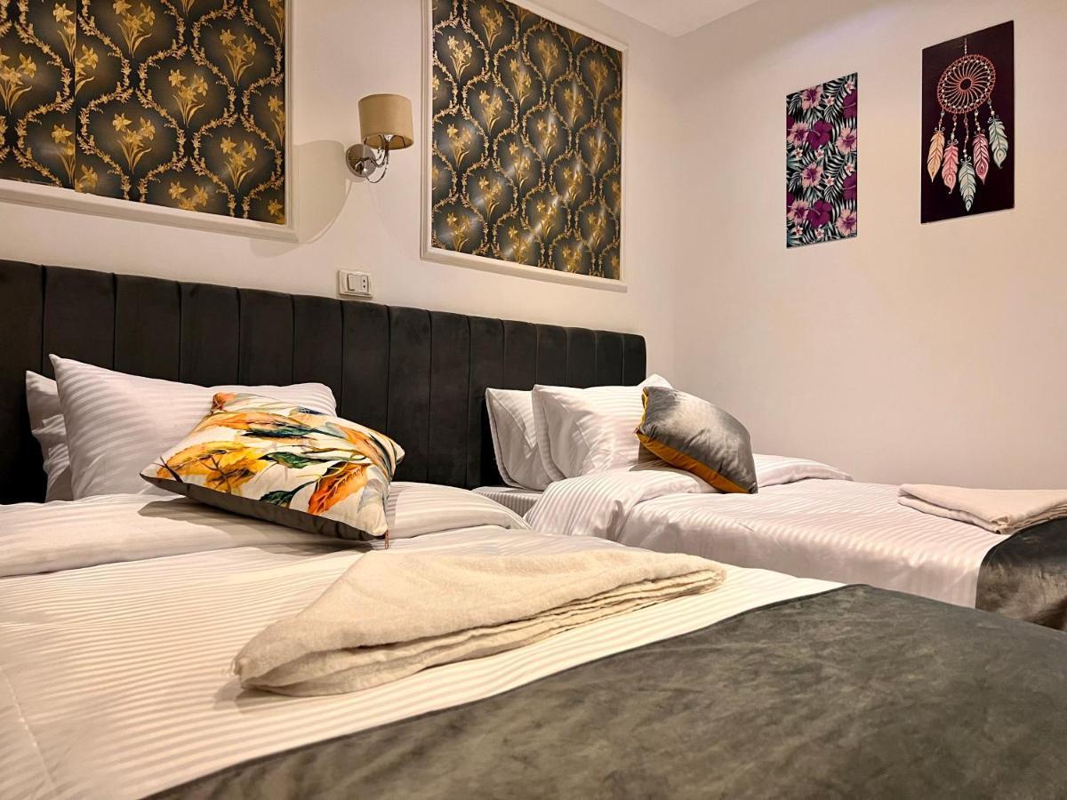 Grand Pyramids Inn Kafrat al Jabal Luaran gambar