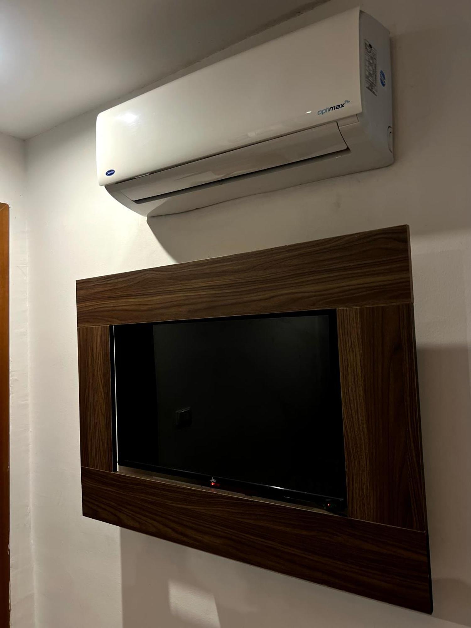Grand Pyramids Inn Kafrat al Jabal Luaran gambar