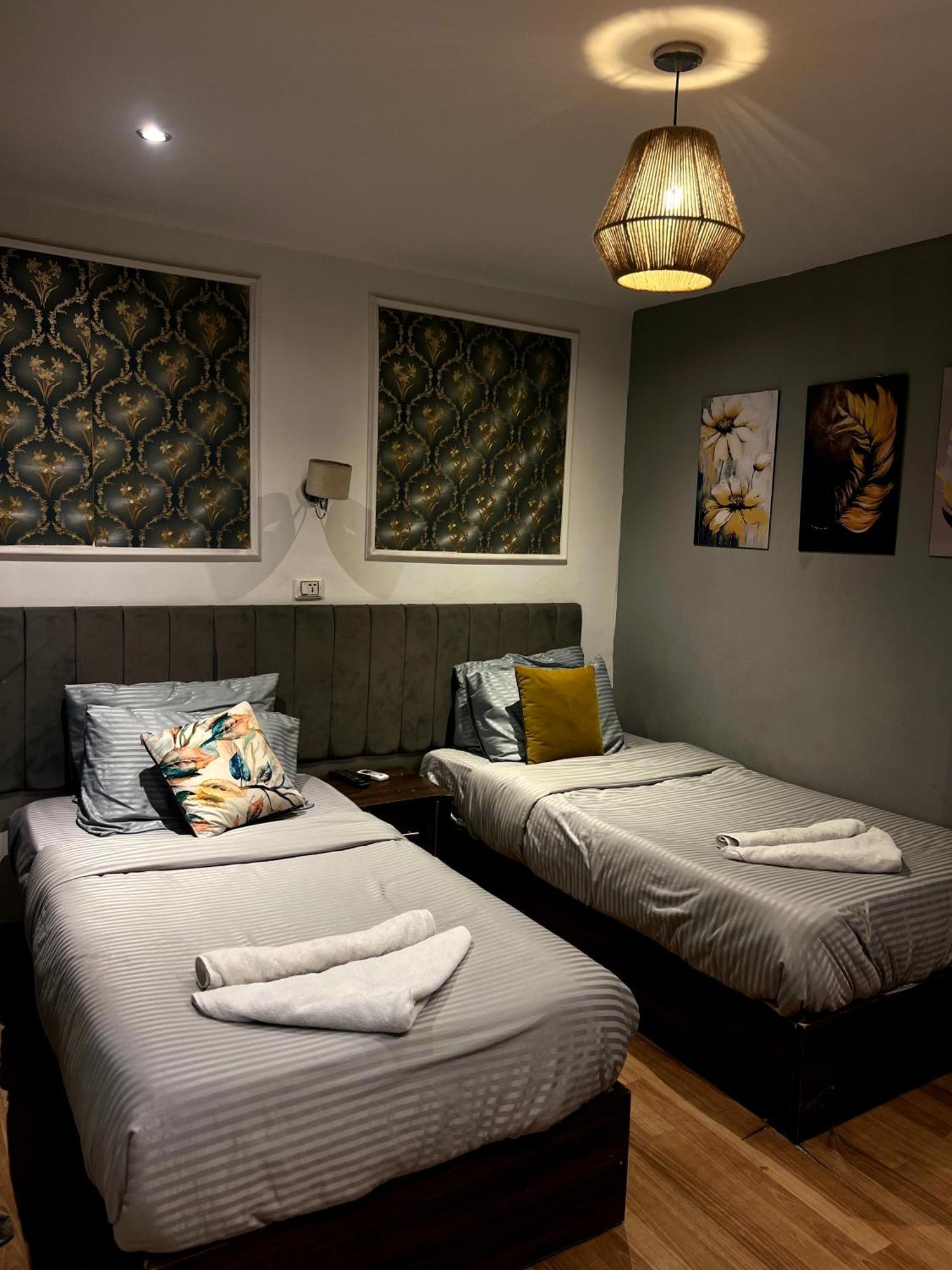 Grand Pyramids Inn Kafrat al Jabal Luaran gambar