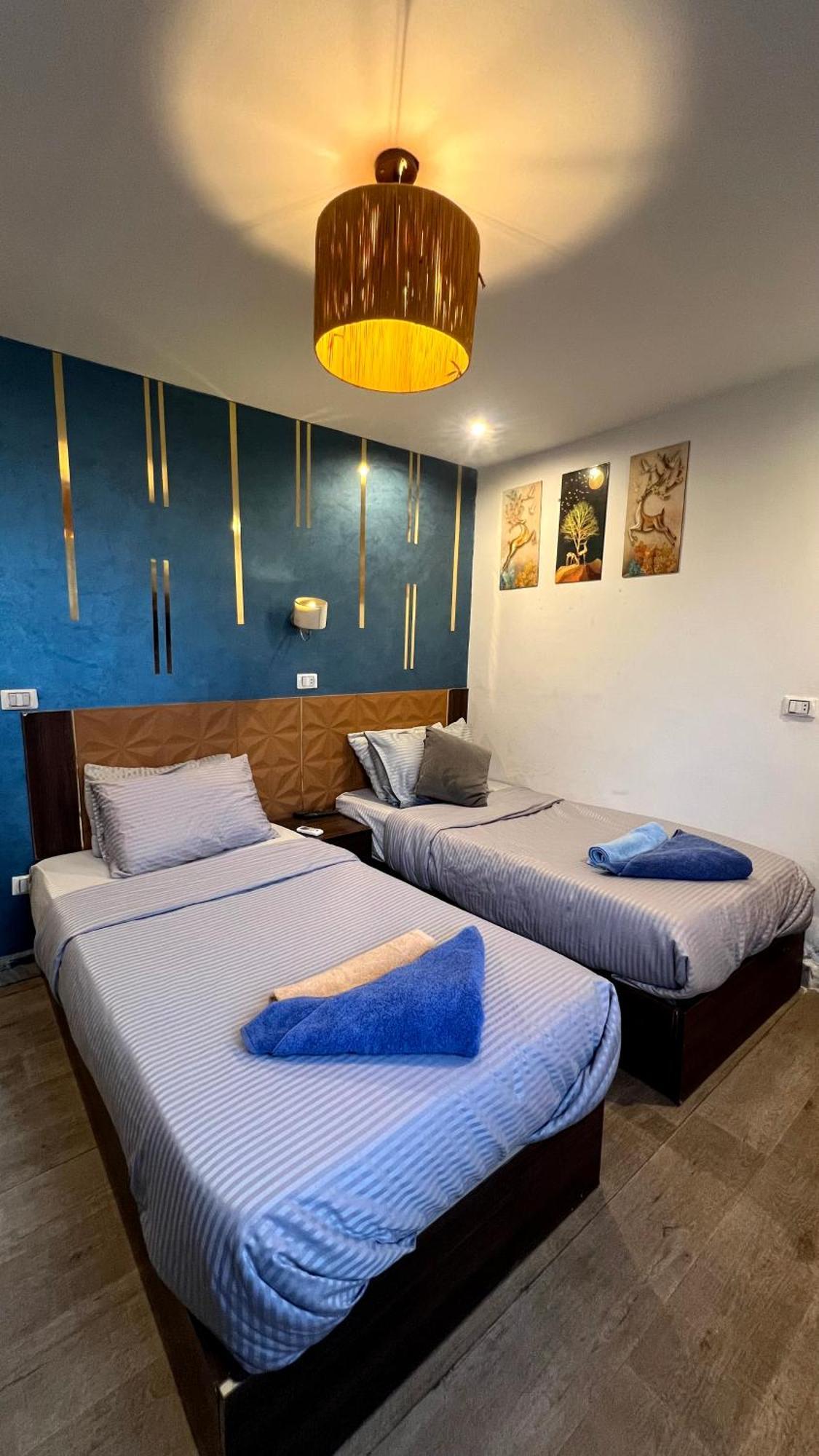 Grand Pyramids Inn Kafrat al Jabal Luaran gambar